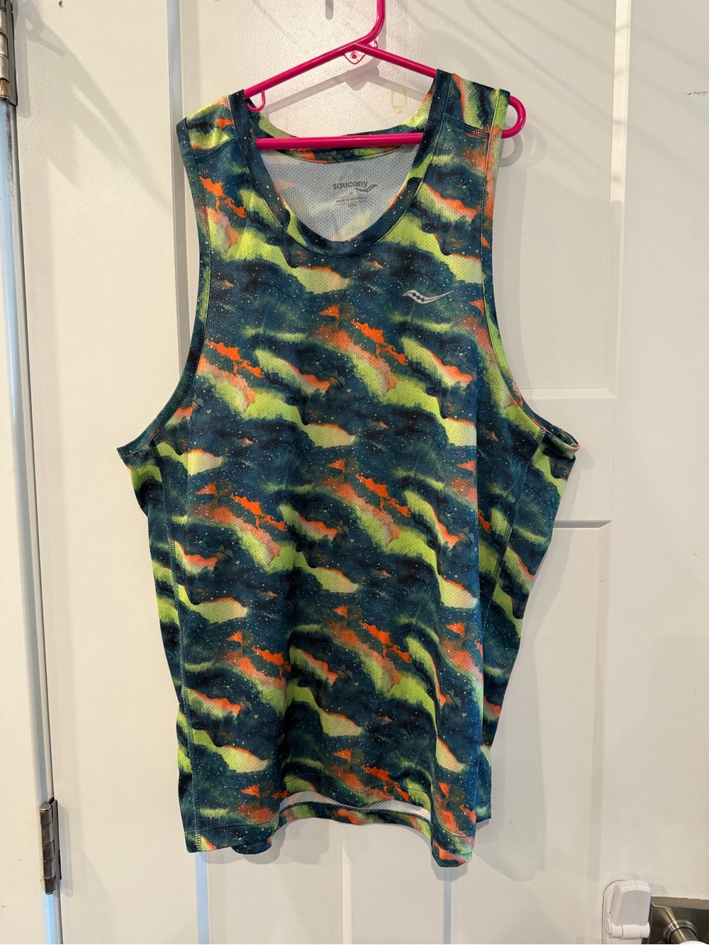 Saucony Men’s Neon Green and Orange Camo Performance Tank
